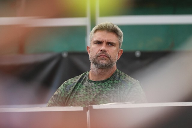 Tomasz Wiktorowski zdobył w minionym sezonie z Igą Świątek niemal wszystkie najważniejsze turnieje. Mimo to nie został uznany przez władze WTA za najlepszego trenera roku...