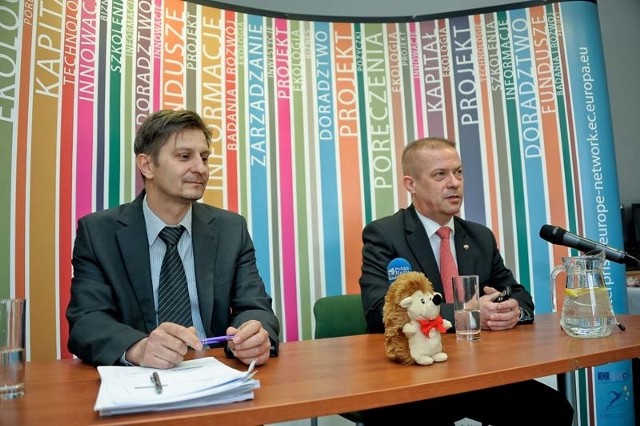 Szczegóły kampanii przedstawili Andrzej Parafiniuk (z prawej) oraz Marek Dźwigaj