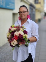 Inspirujące kompozycje kwiatowe Anny Hetmaniak. Z korporacji do zabawy z kolorami FOTO