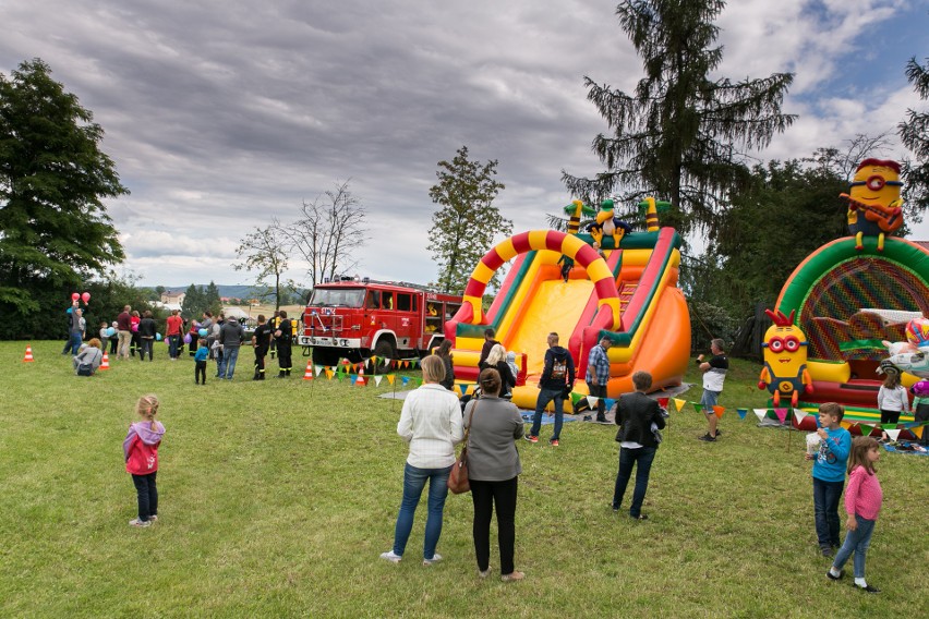 Na Pikniku Rodzinnym w Siedlcu (gm. Krzeszowice), zorganizowanym przez Towarzystwo Społeczno-Kulturalne bawiły się całe rodziny