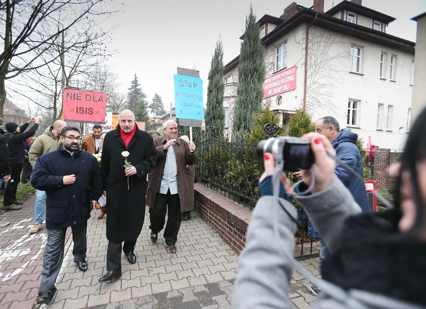 "Nie w naszym imieniu" - muzułmanie we Wrocławiu przeciw terroryzmowi