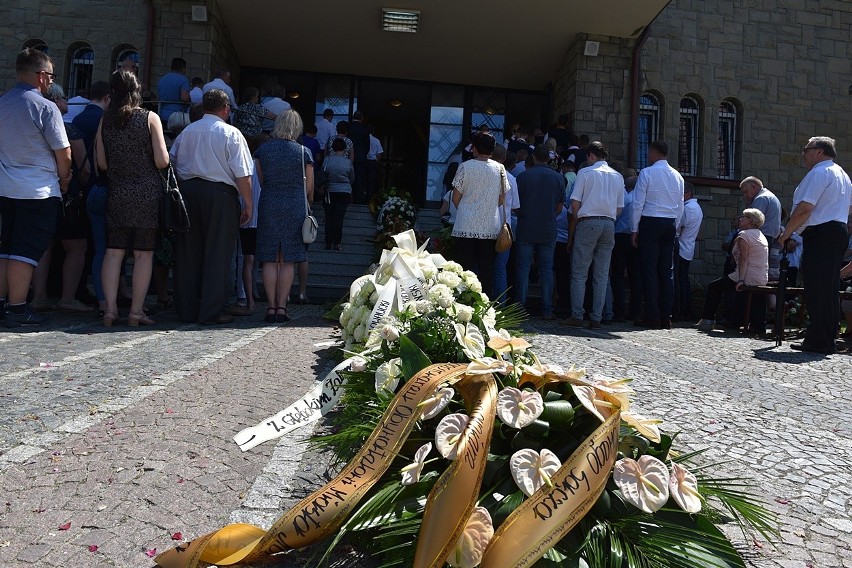 Tłumy pożegnały Kazimierza Pazgana, twórcę Konspolu. Spoczął w Kamionce Wielkiej