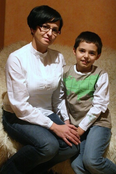 Kasia odsyła Czytelników na stronę http://asperger.republika.pl/. Tam znajduje się apel wszystkich rodziców chorych na autyzm dzieci