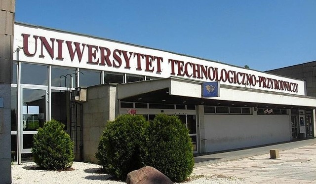 Uniwersytet Technologiczno - Przyrodniczy w Bydgoszczy przesłał  nam średnie miesięczne wynagrodzenia brutto w grupie nauczycieli akademickich.I tak: lektorzy zarabiają 2.514 zł brutto  miesięcznie.KUJAWSKO-POMORSKA LISTA PŁAC 2018. TAK ZARABIAJĄ PRACOWNICY UNIWERSYTETU MIKOŁAJA KOPERNIKA W TORUNIU [STAWKI]Flesz - wypadki drogowe. Jak udzielić pierwszej pomocy?