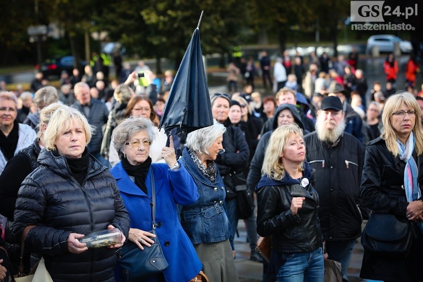 Kobiety znowu protestowały na ulicach Szczecina [zdjęcia, wideo]