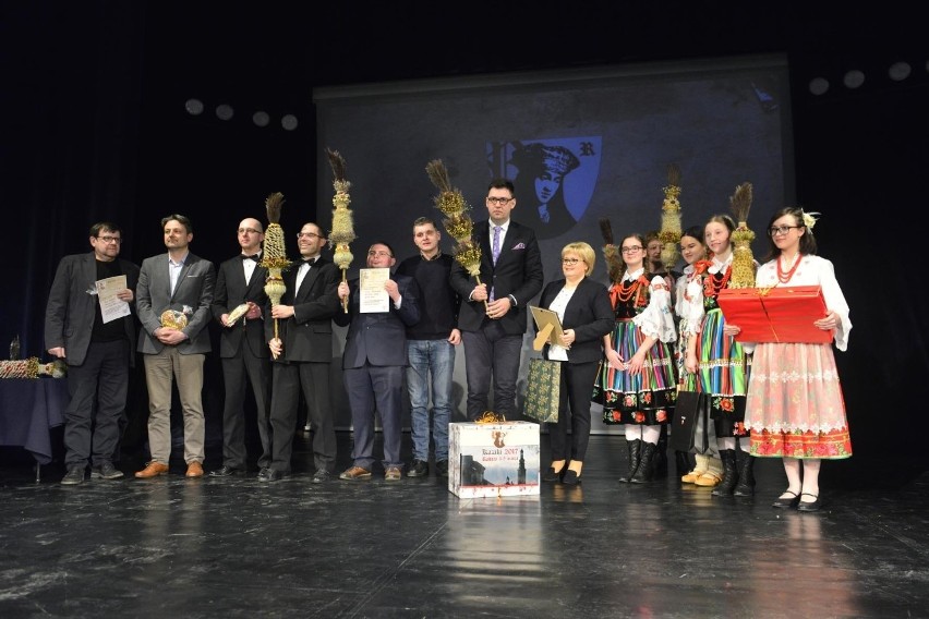 Kaziki 2017 w Radomiu. Ksiądz prałat Edward Poniewierski laureatem Nagrody Świętego Kazimierza