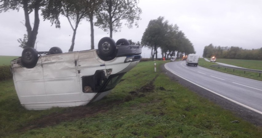 Wypadek na DK11 koło Bonina
