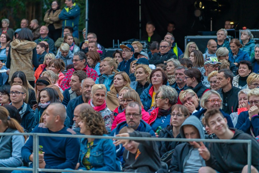 Krynica - Zdrój. Koncert pod wieżą z udziałem polskich i zagranicznych artystów [ZDJĘCIA]