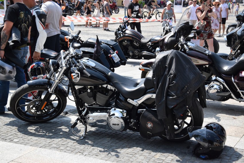 Harley Day w Białymstoku. Centrum miasta wypełnił ryk silników (zdjęcia)