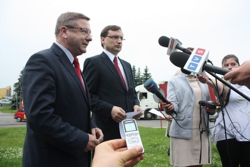 Zbigniew Ziobro w czasie konferencji "Stop dla likwidacji...