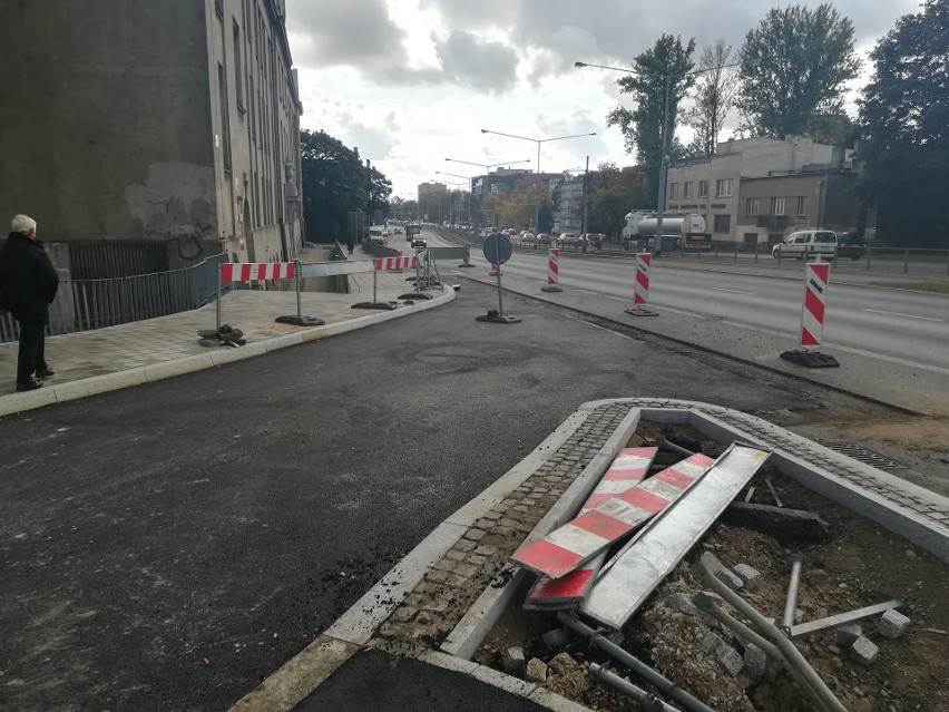 Postępuje budowa ul. Nowowęglowej. Rozpoczynają się prace na kolejnym odcinku ul. Nawrot