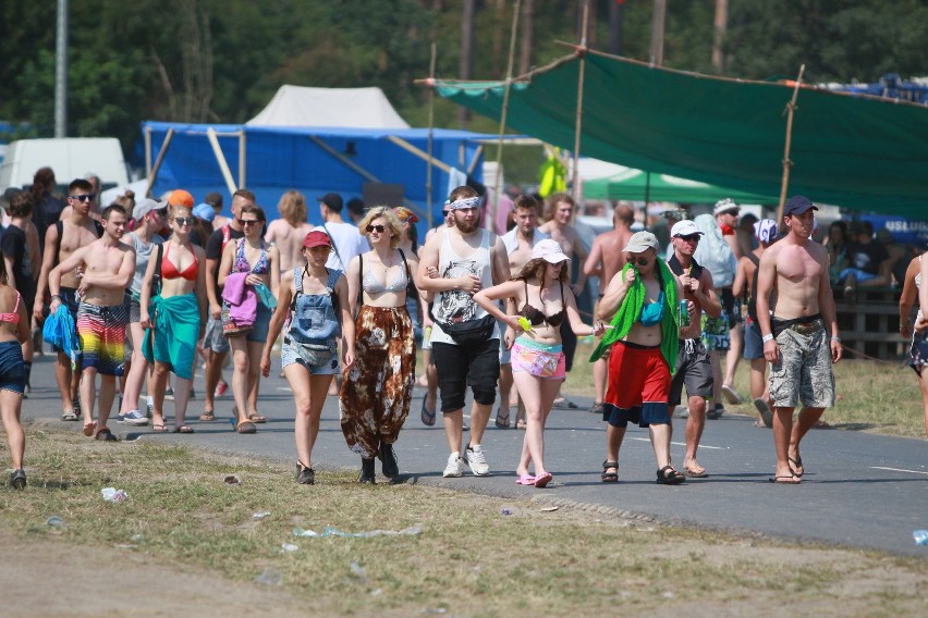 Temperatura w Kostrzynie nad Odrą grubo przekracza 30...