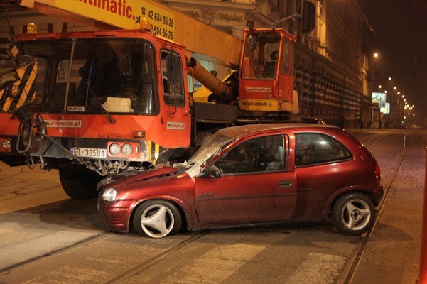 Wypadek na ul. Kilińskiego. Dwie osoby ranne [zdjęcia]