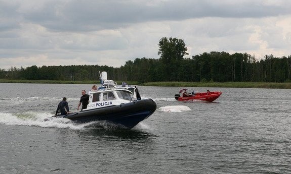 Dwóch pijanych sterników zatrzymali warmińsko-mazurscy policjanci