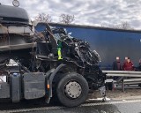 Wypadek na A4 pod Wrocławiem. Duże utrudnienia (ZDJĘCIA)