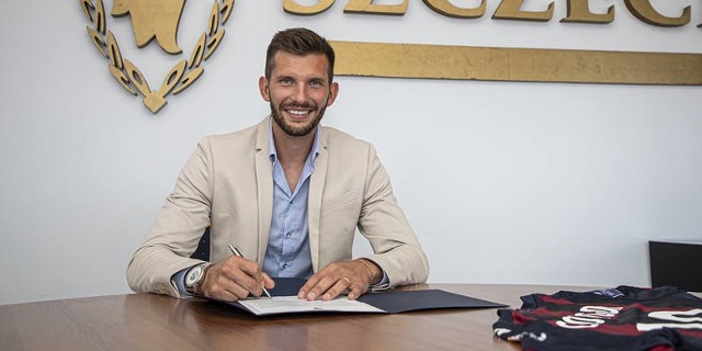 Alexander Gorgon podpisuje kontrakt z Pogonią Szczecin