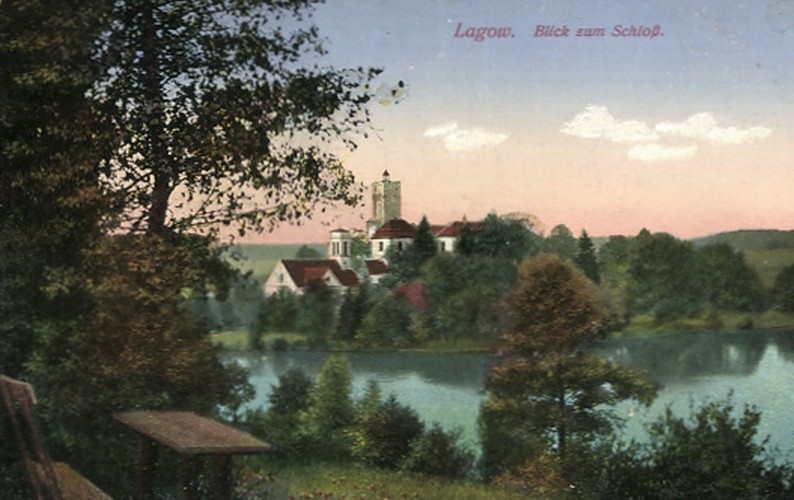 Nad panoramą Łagowa góruje joannicki zamek.