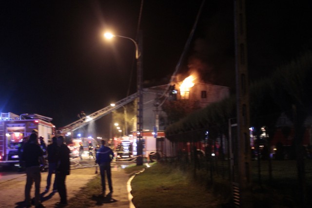 Pożar w kamienicy przy Aleksandrowskiej 143