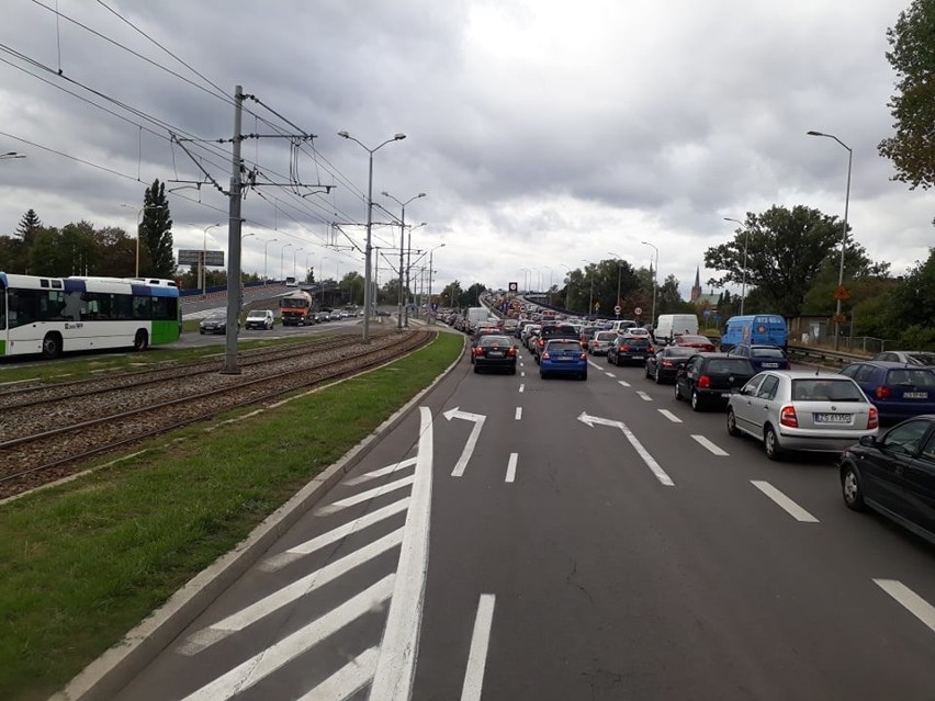 Zakorkowane ulice w centrum Szczecina. Część ulic jest zamknięta