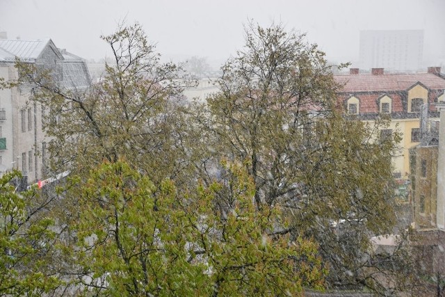 Atak zimy w kwietniu już nam nie grozi, ale z ba leciał nad ranem i rano deszcz ze śniegiem