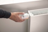 Jak zmniejszyć koszty ogrzewania? Może zastosuj inteligentne termostaty i głowice termostatyczne na kaloryfery