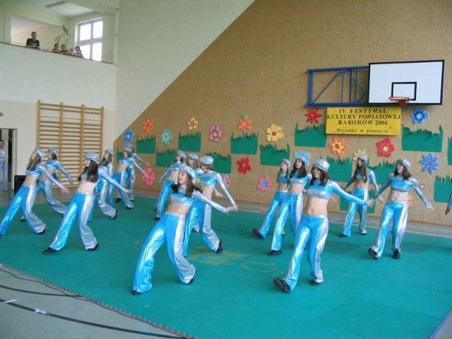 Grupa "Impuls&#8221; z Branic zdobyła pierwsze miejsce wśród zespołów gimnazjalnych w kategorii tańca nowoczesnego.