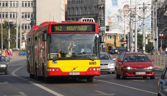 Autobus linii 142