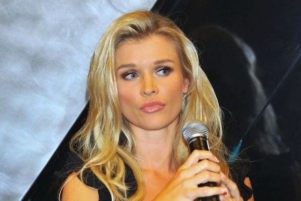 Joanna Krupa na otwarciu Galerii Rzeszów