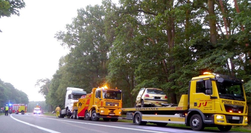 Na drodze nr 80 w Górsku 37-latka kierująca peugeotem z...