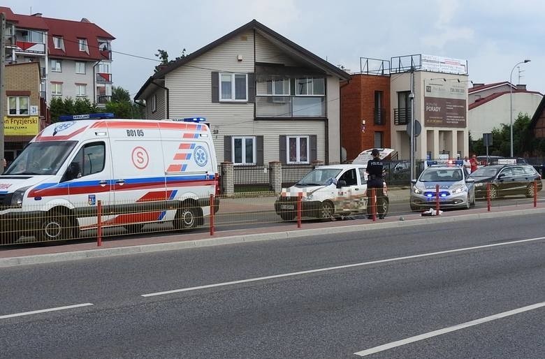 Wypadek na ul. Hetmańskiej. W wyniku potrącenia na pasach...