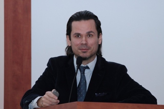 Dr Paweł Trefler podczas marcowej prelekcji "Impresje z Meksyku"w  PWSW w Przemyślu