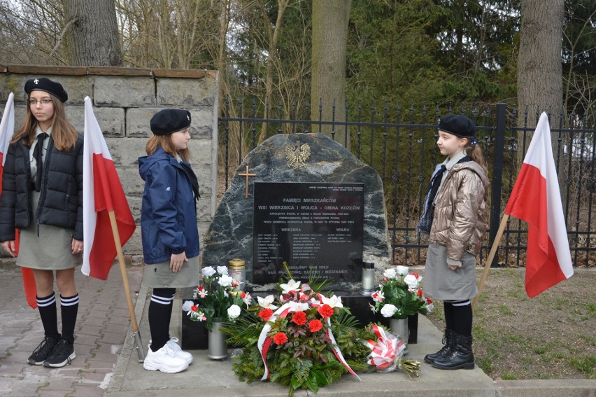 Kozłów. Poświęcili groby dwóch polskich rodzin, które ratowały Żydów