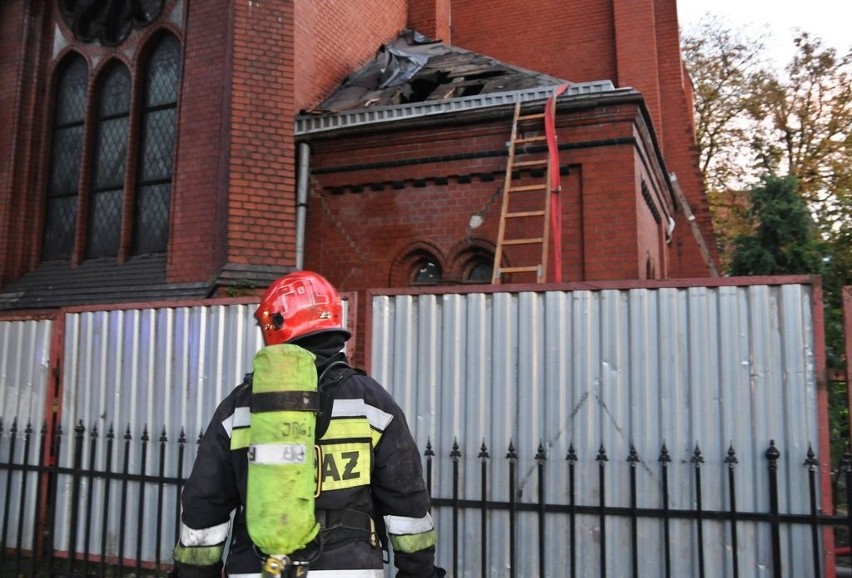 Toruń   Pożar w kościele ewangielickim