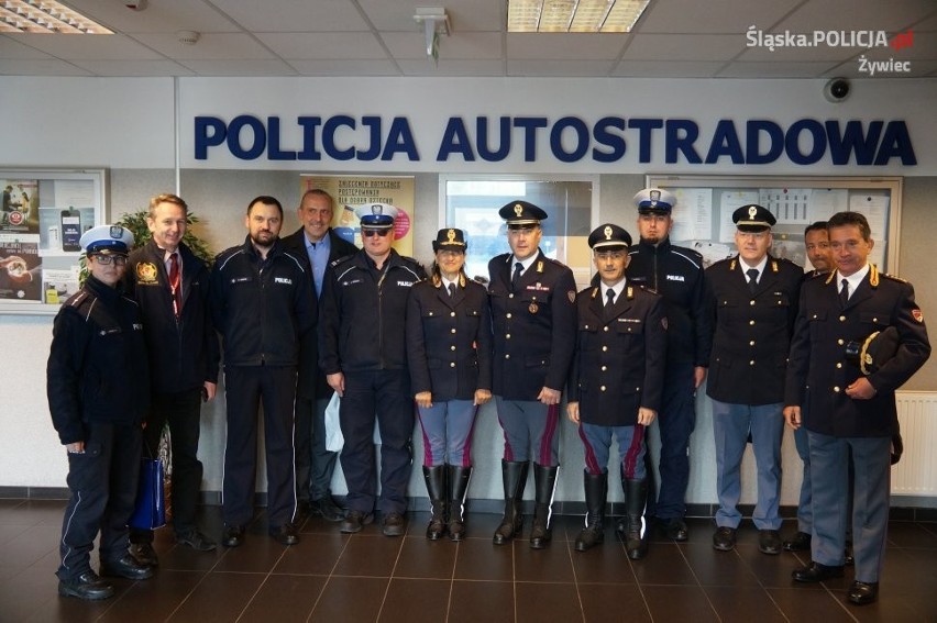 Włoscy policjanci z prowincji Ascoli Piecento złożyli wizytę...