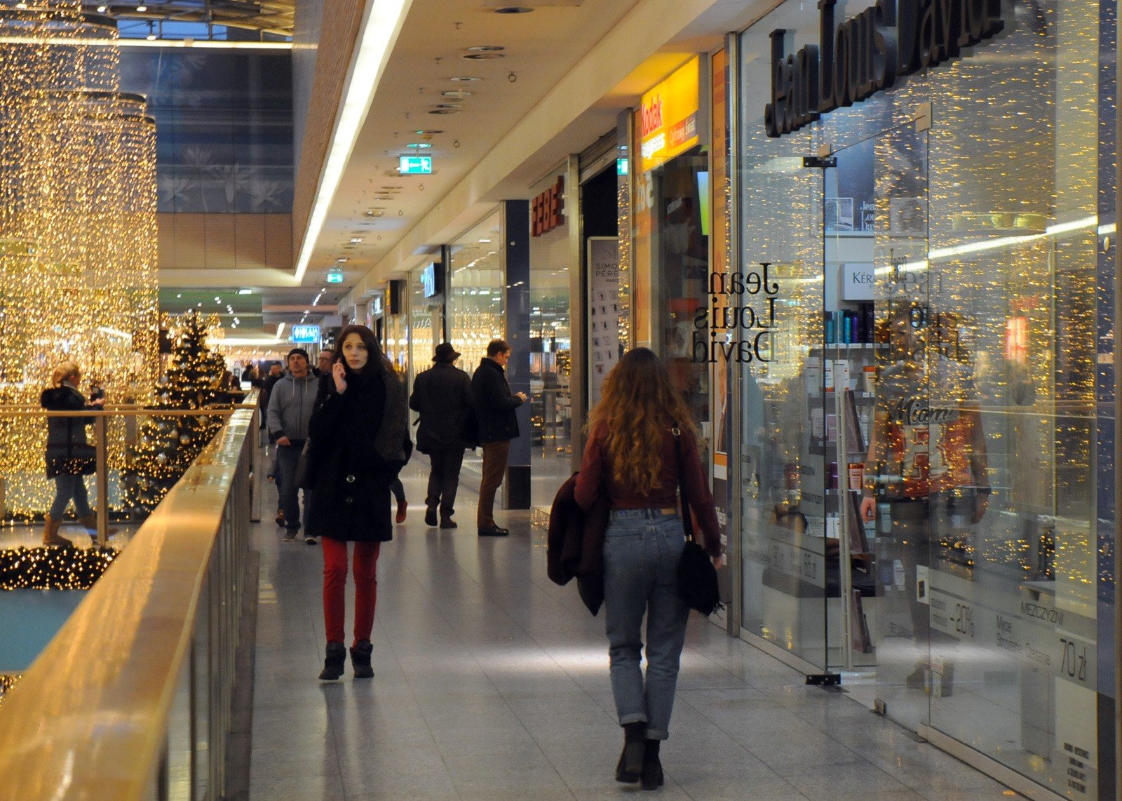 Do której w Wigilię czynne są sklepy? Lidl, Biedronka, Żabka, centra  handlowe we Wrocławiu [GODZINY OTWARCIA W WIGILIĘ 2017] | Gazeta Wrocławska