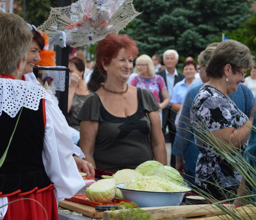 Na Festiwal Smaku do Miechowa przyjechała nawet stuletnia wojskowa kuchnia polowa