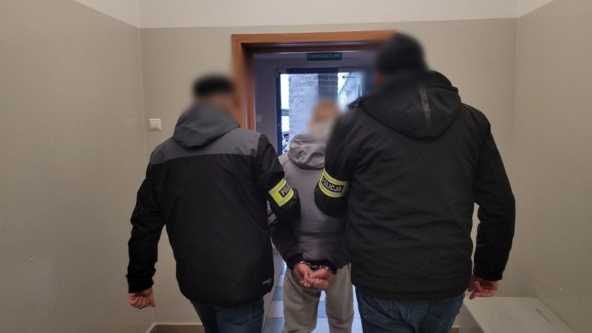 Policjanci dopadli sprawcę rozboju w Prudniku. Ukrył się w sąsiednim mieście. Ma tylko 17 lat
