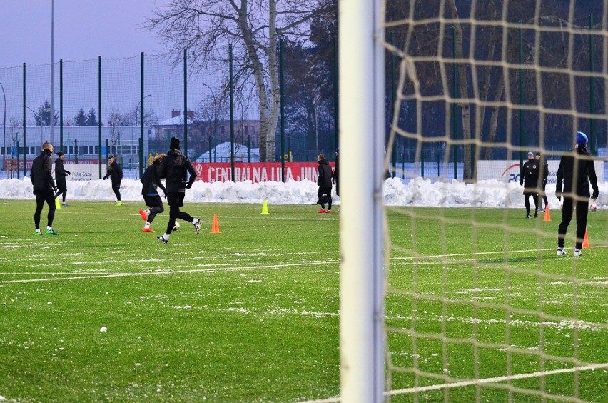 Stal Mielec w poniedziałek odbyła pierwszy trening po...