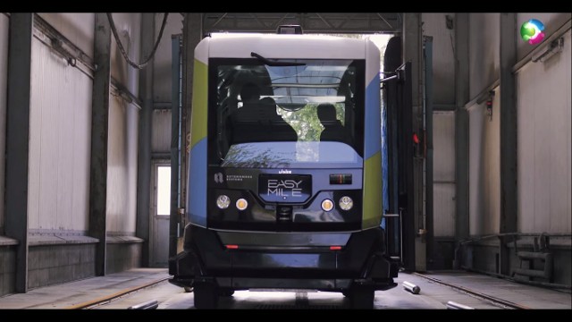 Na zajezdni PKM Jaworzno trwały testy systemu autobusu autonomicznego. Być może w przyszłości autobus bez kierowcy będzie podróżował z pasażerami po mieście.Zobacz kolejne zdjęcia. Przesuń w prawo - wciśnij strzałkę lub przycisk NASTĘPNE