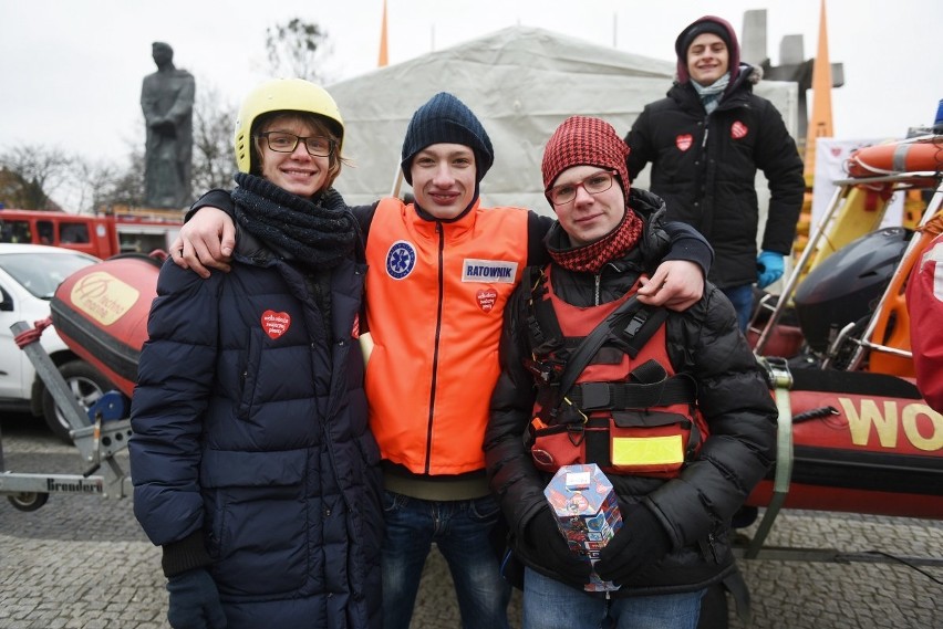 Wolontariuszy WOŚP można od rana spotkać w całym mieście