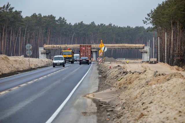Bydgosko-toruński odcinek trasy expresowej S10 nie będzie jednak budowany w partnerstwie prywatno państwowym, ale za unijne pieniądze.