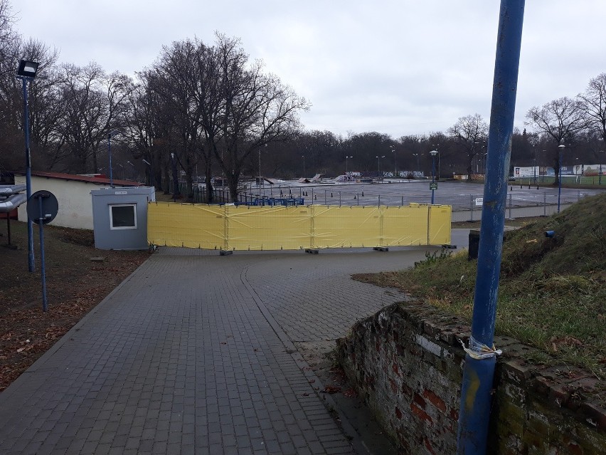 Stadion Pogoni szykowany na mecz z Zagłębiem Sosnowiec.