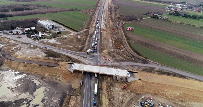 Budowa autostrady A1. Odcinek E, to ostatnia już część A1...