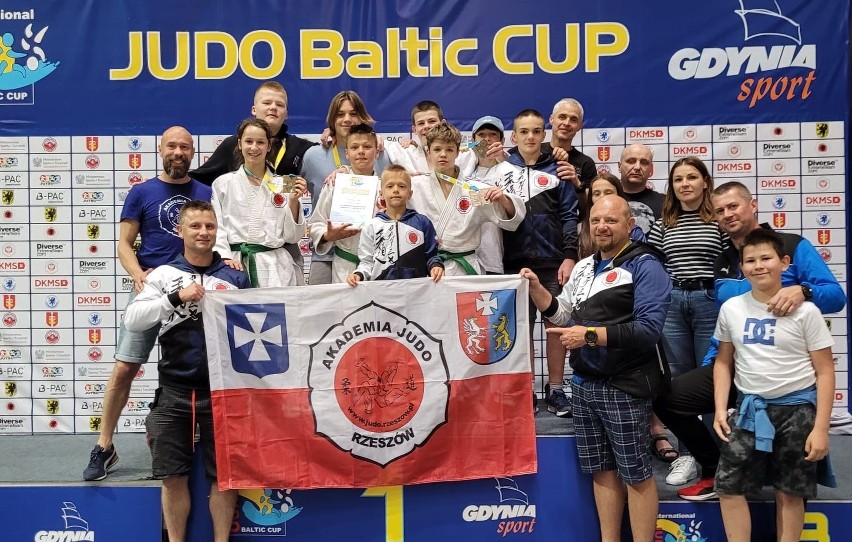Millenium AKRO Rzeszów i Akademia Judo Rzeszów zdobyły medale nad morzem