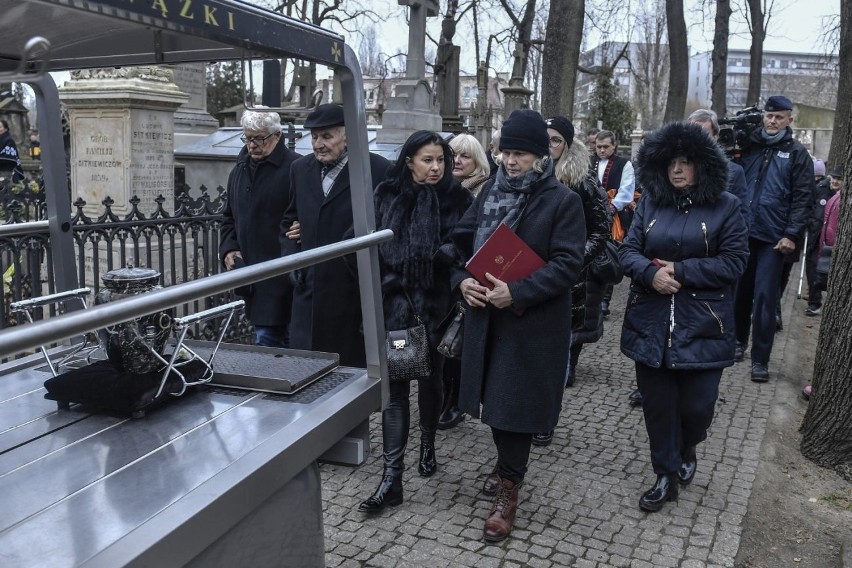 Oto pogrzeb Jerzego Połomskiego. Oto ostatnie pożegnanie legendarnego piosenkarza! Galeria zdjęć