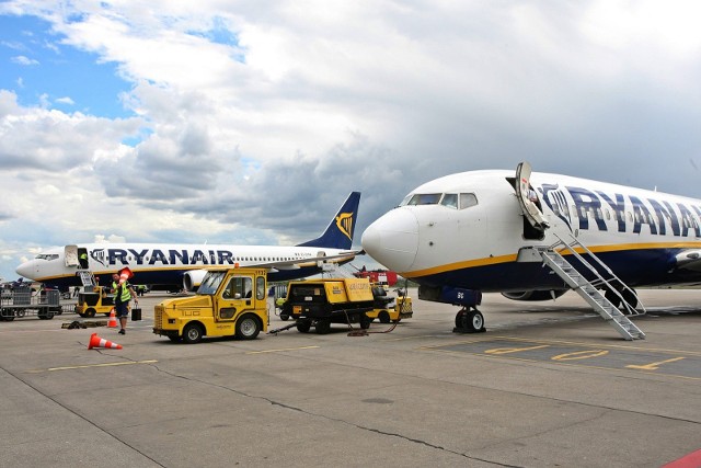 01.07.2014.  gdansk nz.  ryanair zainaugurowal nowe polaczenia z gdanska do krakowa i wroclawia fot. tomasz bolt / polskapresse ..dziennik baltyck