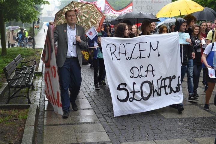 Częstochowa: Protest w obronie I Liceum Ogólnokształcącego...