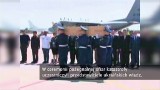 Dwa samoloty z ciałami ofiar MH17 w drodze do Holandii [wideo]