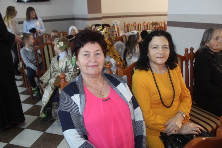 Starszych i samotnych mieszkańców gminy Radziejów zaproszono na wieczerzę wigilijną do świetlicy w Czołowie