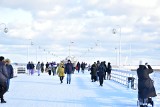 Zimowy Sopot piękny jak nigdy. Słońce zawitało nad kurort po wielu dniach 